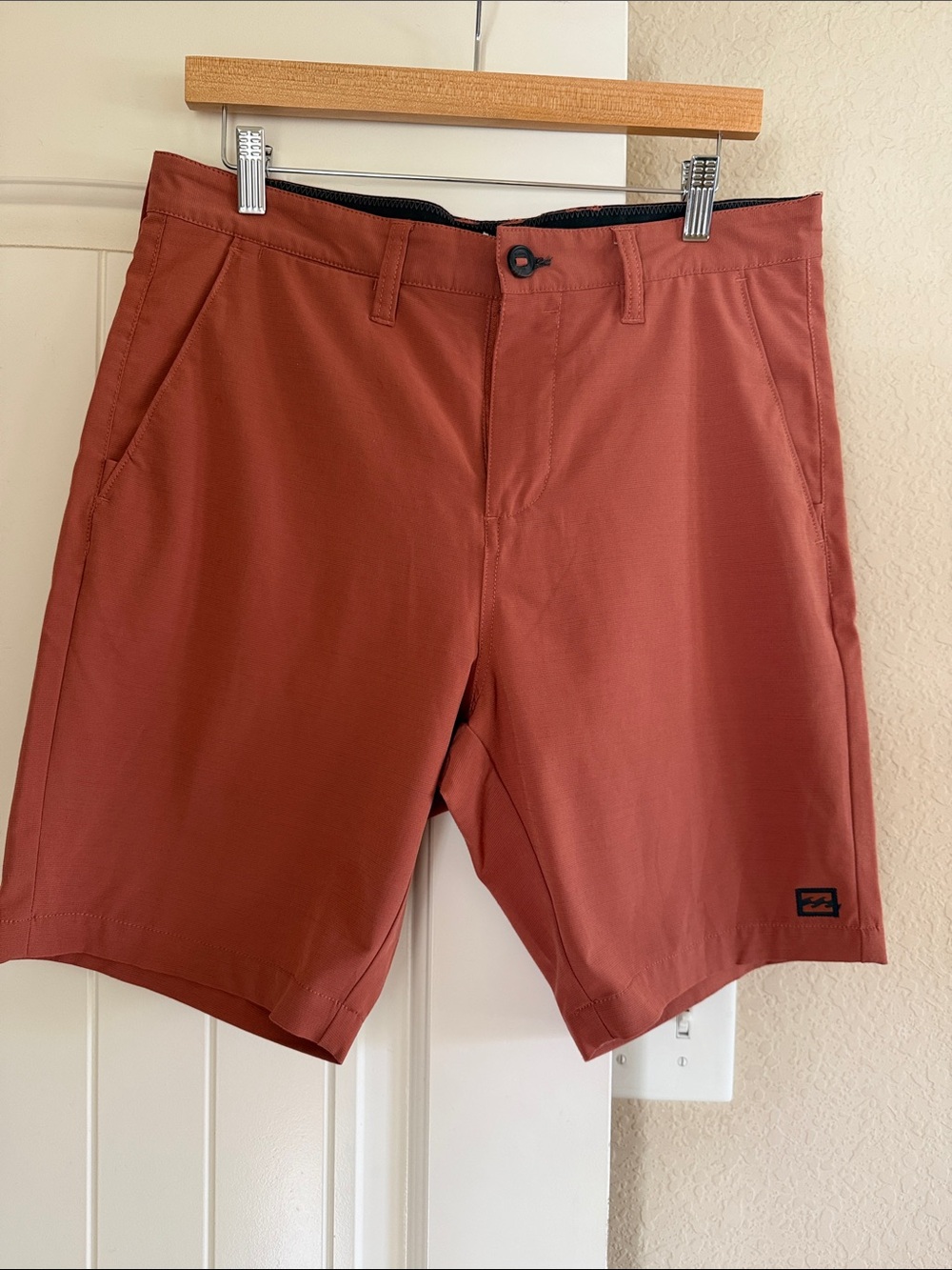 Billabong Men's Recycler Crossfire Submersibles in Rust